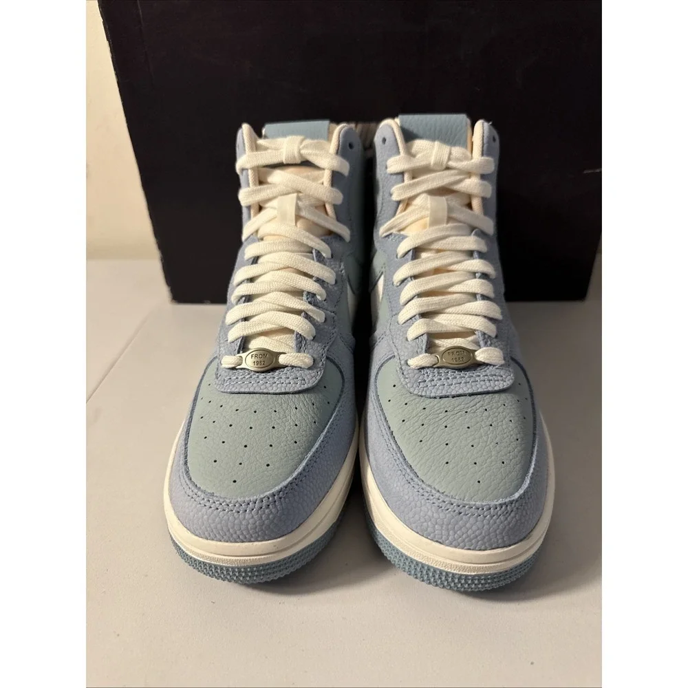 [DQ9325-300] Womens Nike Air Force 1 High Sculpt (W) Size 6